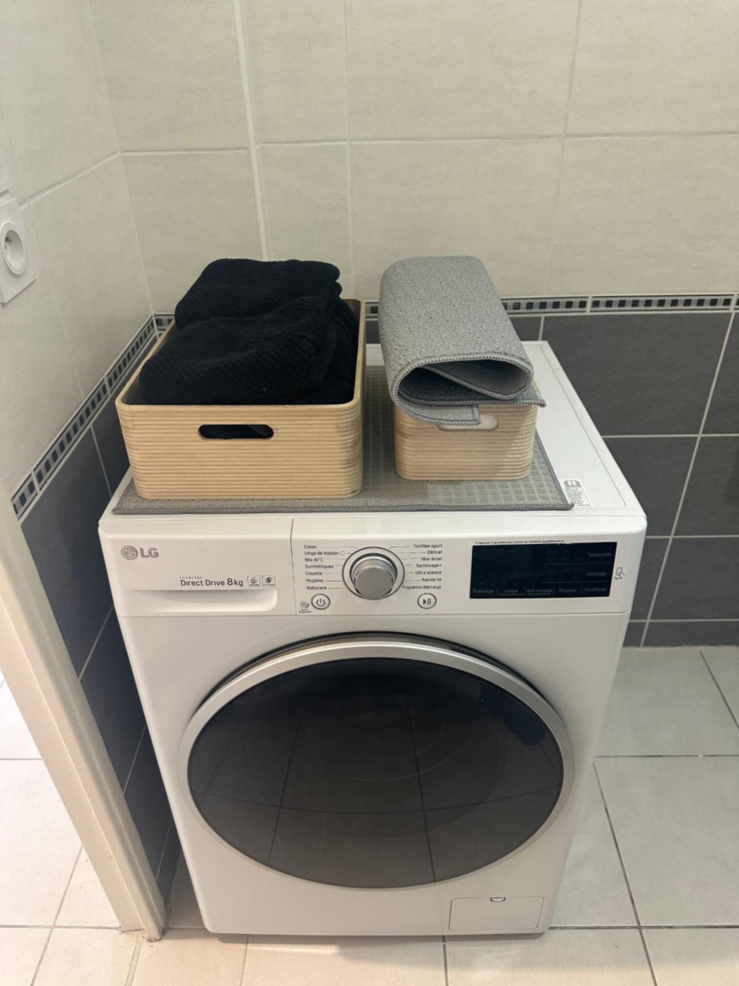 Cosy Avec Parking Et Vue Feerique Appartamento Nizza